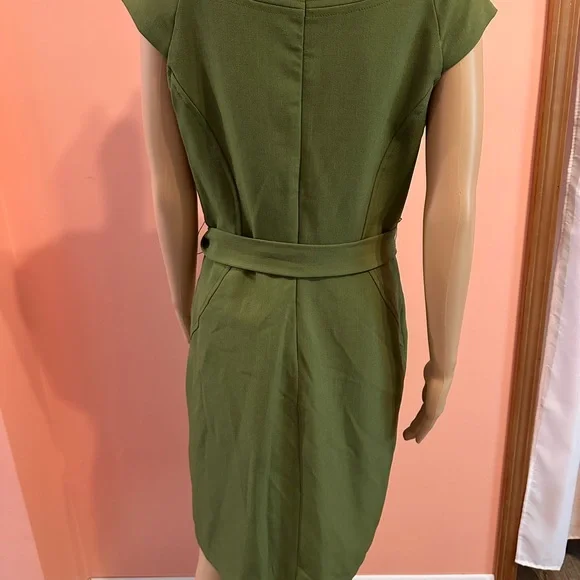 Women’s Green Dress, Size 6 (check measurements) - Picture 2 of 13